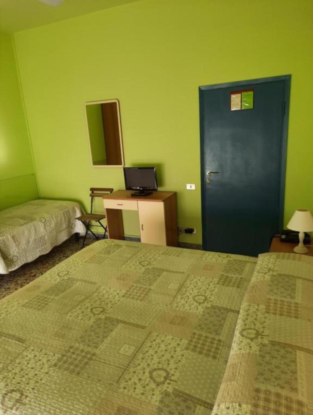Hotel Etrusco セスト・フィオレンティーノ エクステリア 写真