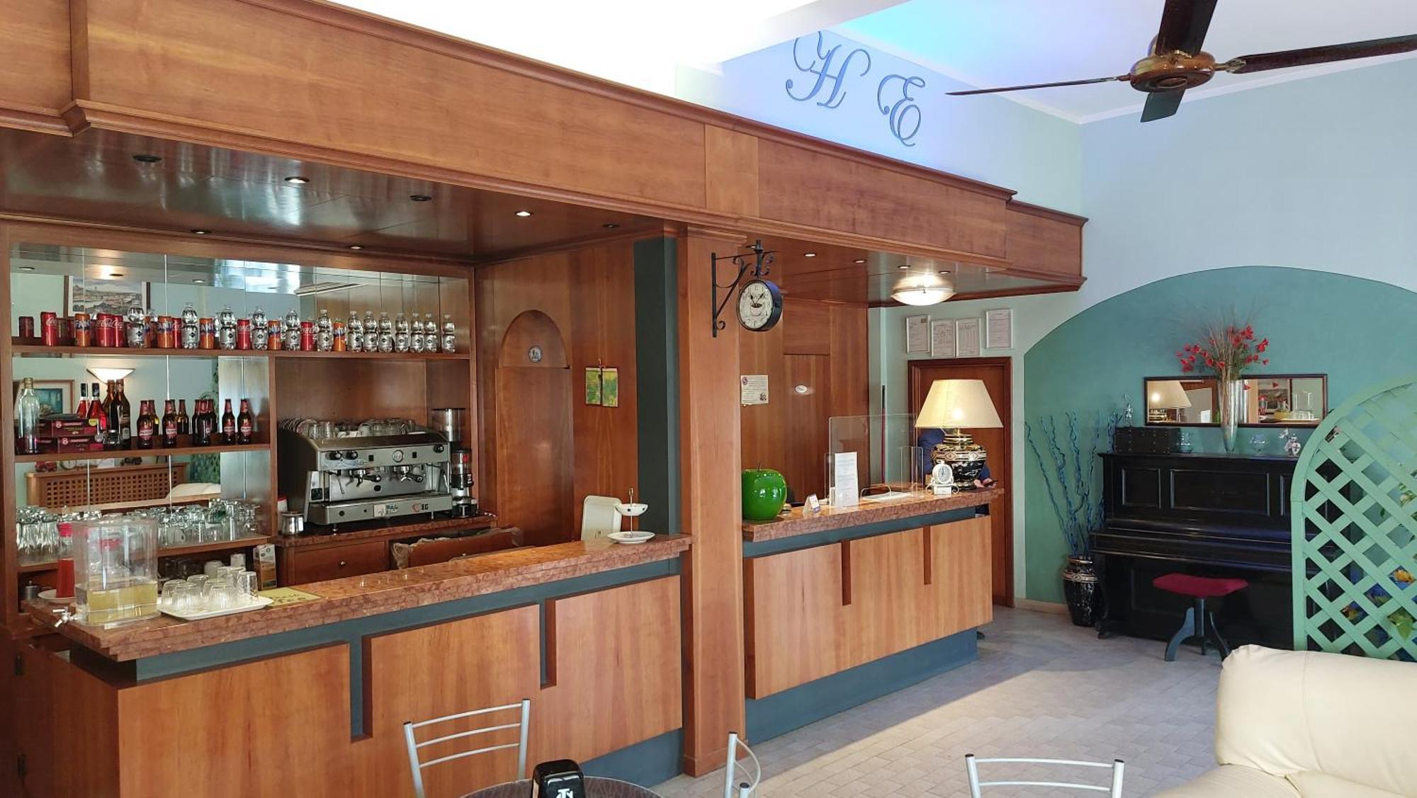 Hotel Etrusco セスト・フィオレンティーノ エクステリア 写真