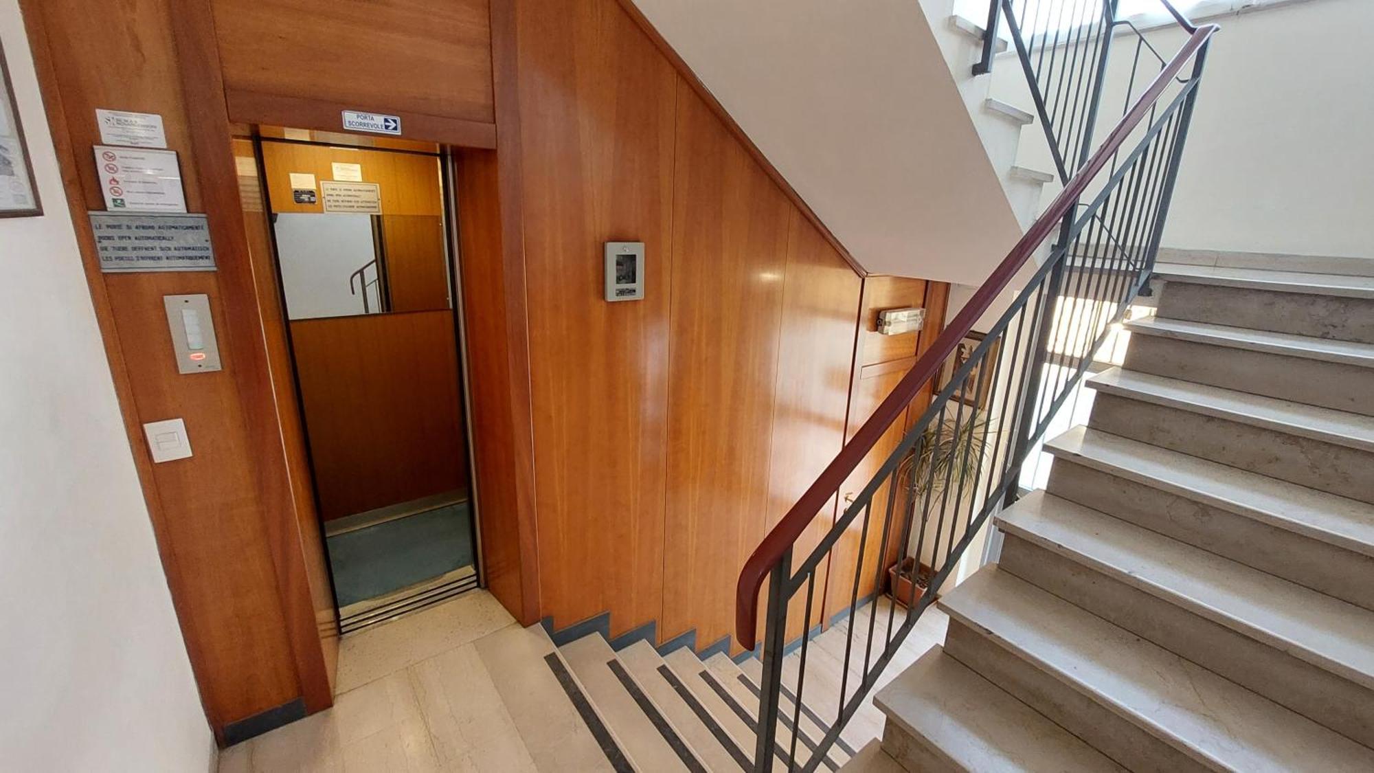Hotel Etrusco セスト・フィオレンティーノ エクステリア 写真