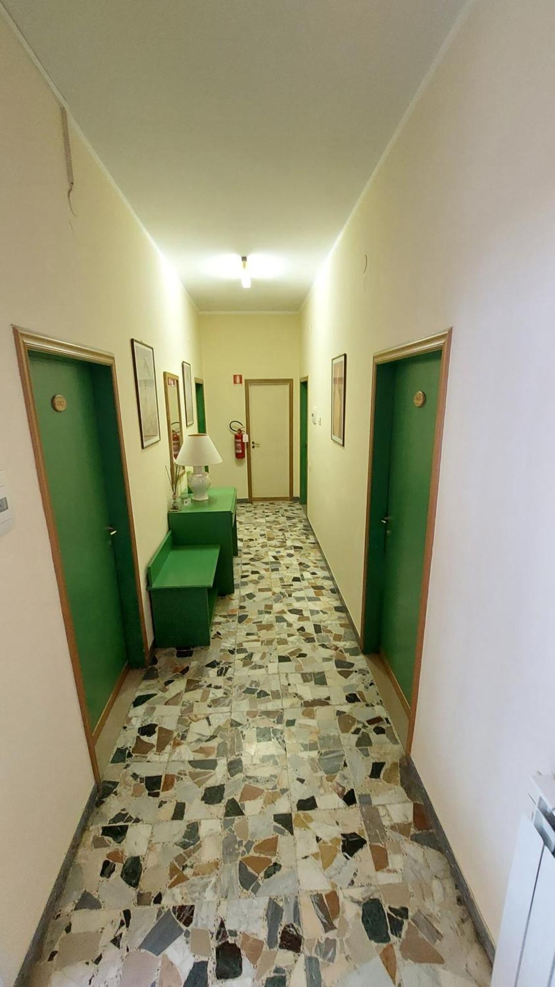 Hotel Etrusco セスト・フィオレンティーノ エクステリア 写真